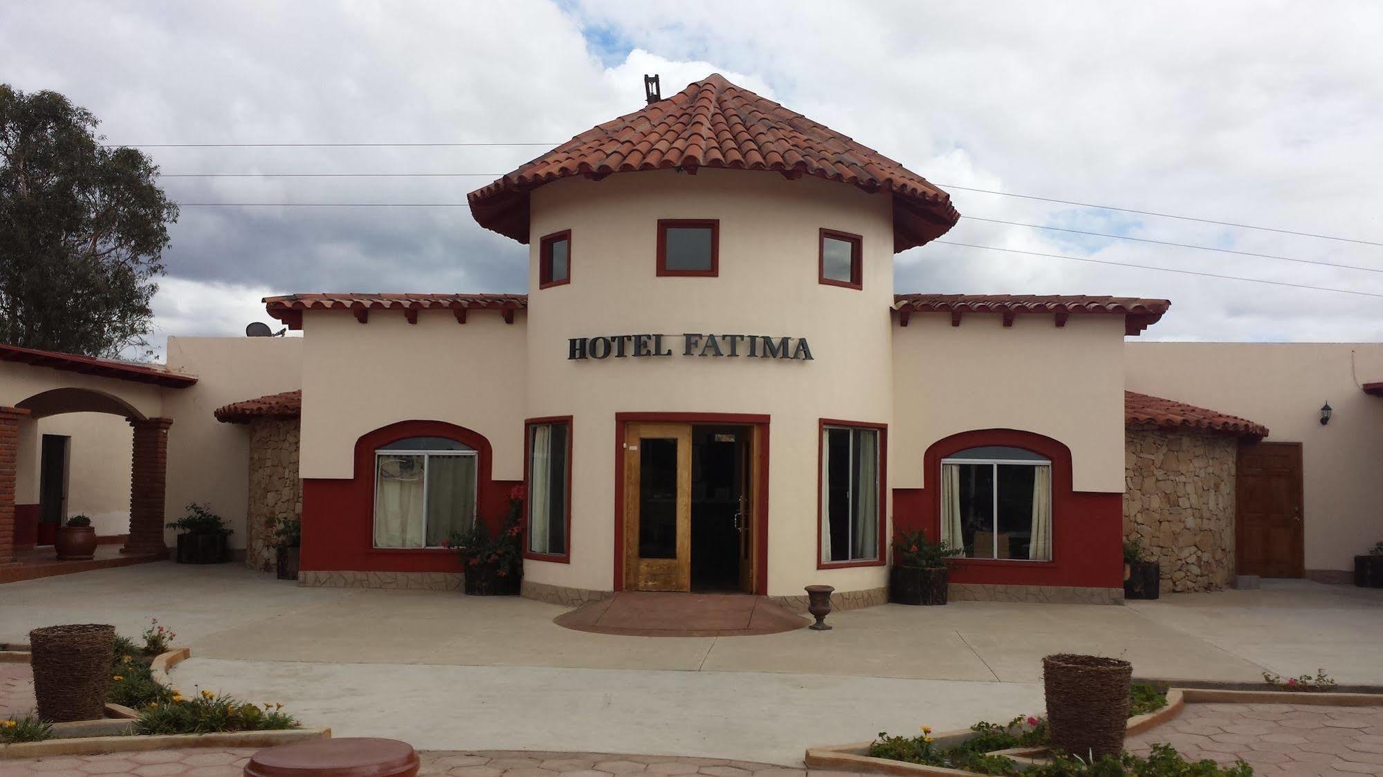 Hotel Plaza Fatima บาเย เด กัวลาลูเป ภายนอก รูปภาพ